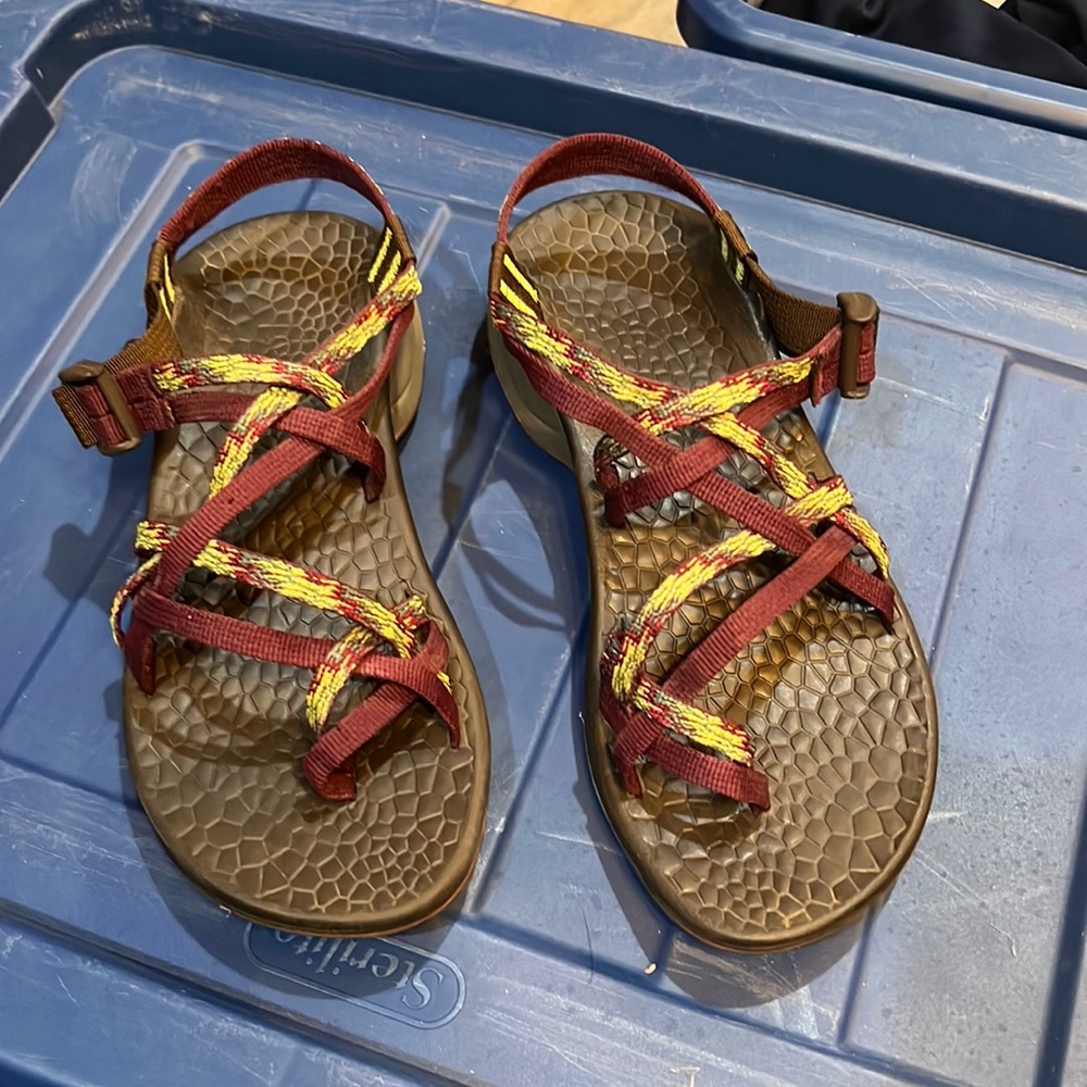 Women’s Chaco sandals size 8